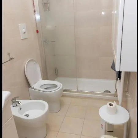 Apartament In Bovisa Mediolan